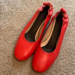 Everlane Day Heel red